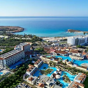 atlantica-aeneas-resort-spa.hotelsatayianapa.com/