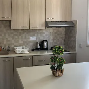 Kasapis Apts Appartamento Larnaca